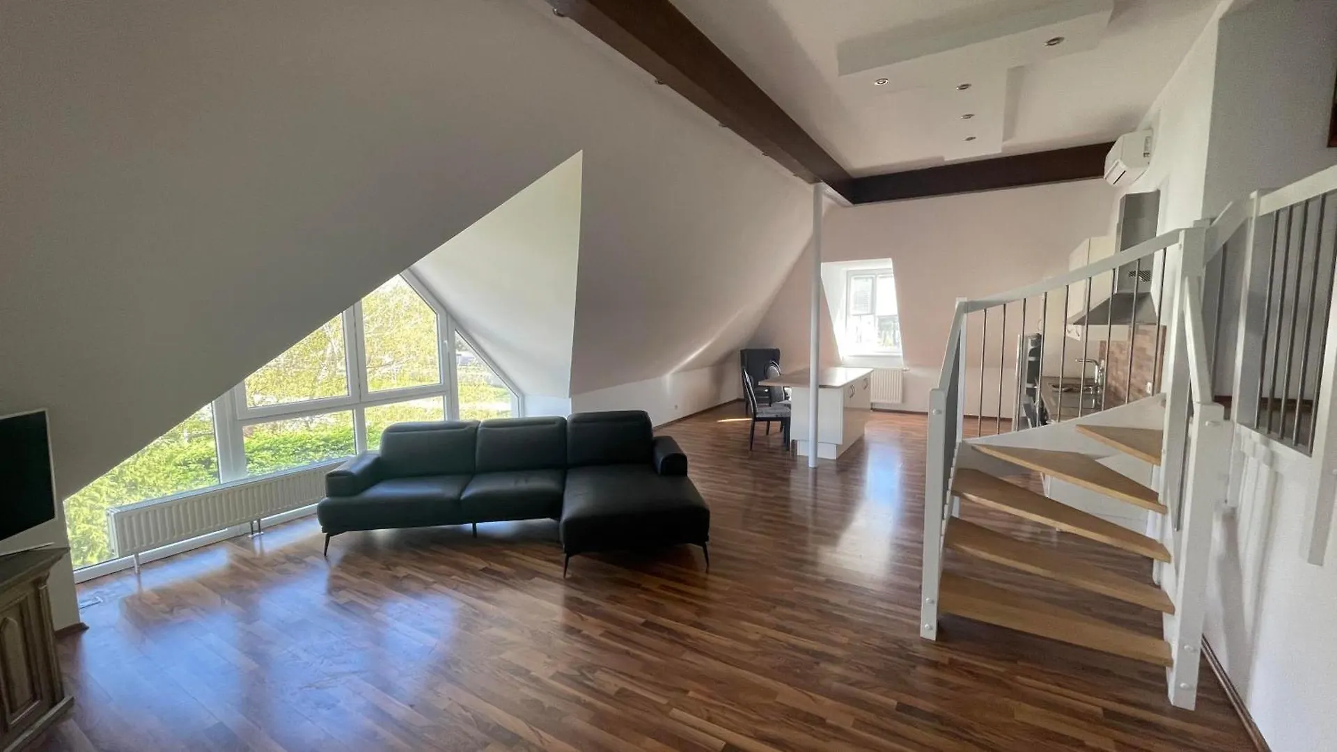 アパート ウィーンPenthouse Auhofアパートメント